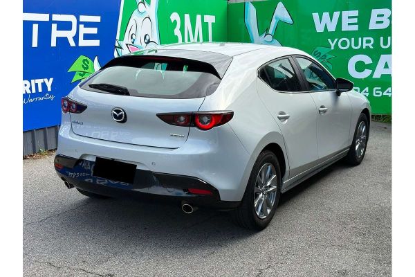 2024 Mazda 3 BP G20 Pure image
