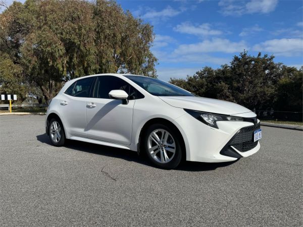 2019 Toyota Corolla MZEA12R Ascent Sport image