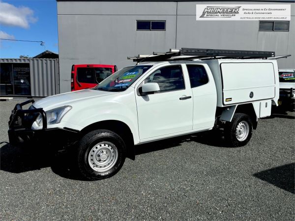 2017 Isuzu D-MAX Cab Chassis MY17 SX image