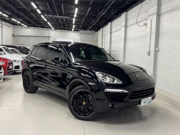 2014 PORSCHE CAYENNE 4D WAGON SERIES 2 DIESEL PLATINUM EDITION image