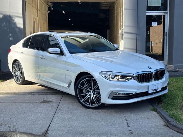 2017 BMW 5 Series Sedan G30 530i Luxury Line image