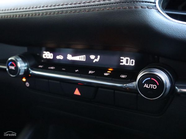 2024 Mazda 3 BP G20 Touring image