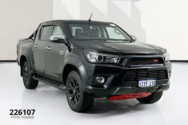 2017 Toyota HILUX SR5+ (4x4) GUN126R MY17 4X4 image