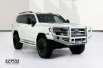 Image for 2022 Toyota Landcruiser FJA300R Sahara ZX