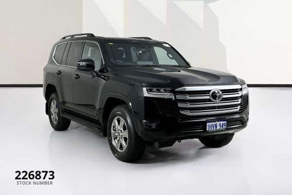 2023 Toyota Landcruiser FJA300R VX image