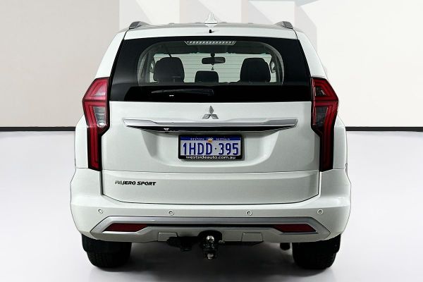 2020 Mitsubishi Pajero Sport QF GLX image