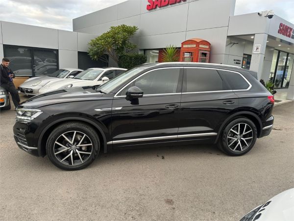 2019 Volkswagen Touareg MKIII Launch Edition image