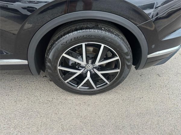 2019 Volkswagen Touareg MKIII Launch Edition image