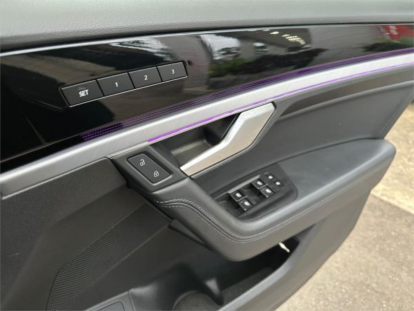 2019 Volkswagen Touareg MKIII Launch Edition image