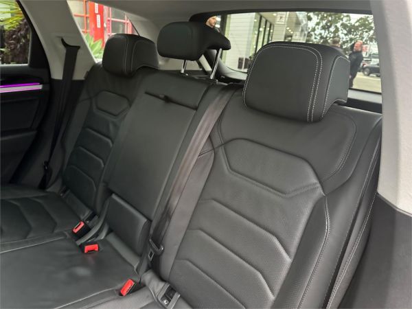2019 Volkswagen Touareg MKIII Launch Edition image
