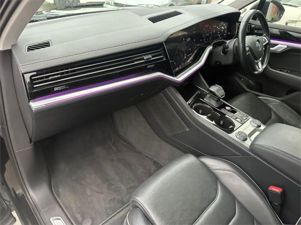 2019 Volkswagen Touareg MKIII Launch Edition image