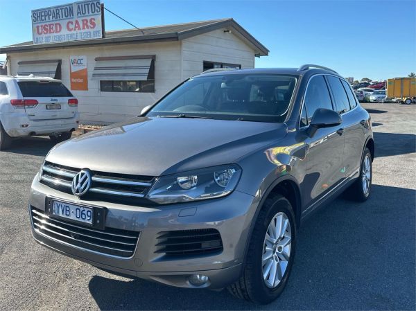 2011 VOLKSWAGEN TOUAREG 4D WAGON 7P MY12 V6 TDI image