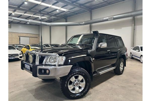 2014 Nissan Patrol ST PLUS (4x4) GU SERIES 9 image