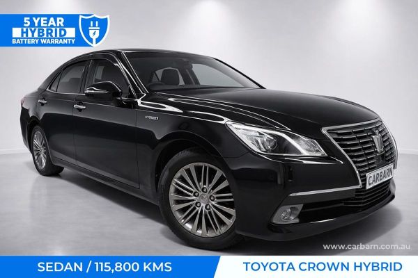 2015 Toyota Crown Royal Saloon AWS210 image