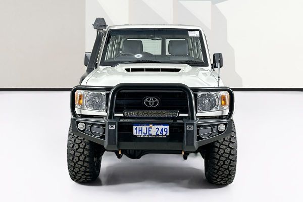 2019 Toyota Landcruiser VDJ76R Workmate image