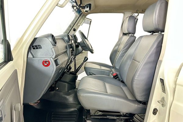2019 Toyota Landcruiser VDJ76R Workmate image