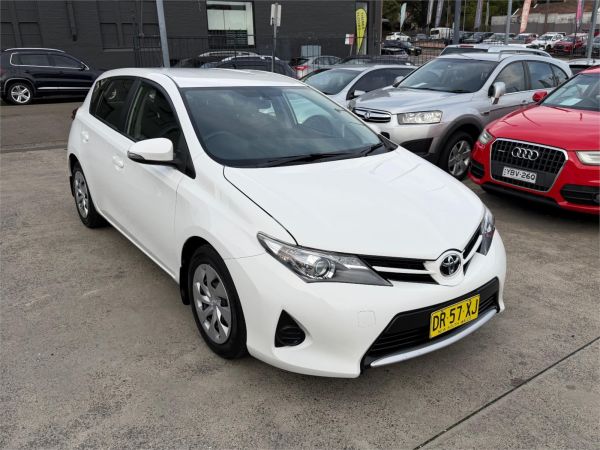 2015 TOYOTA COROLLA 5D HATCHBACK ZRE182R ASCENT image
