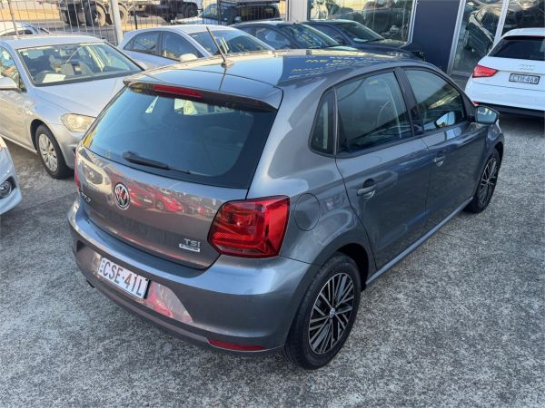 2015 VOLKSWAGEN POLO 5D HATCHBACK 6R MY15 66 TSI TRENDLINE image