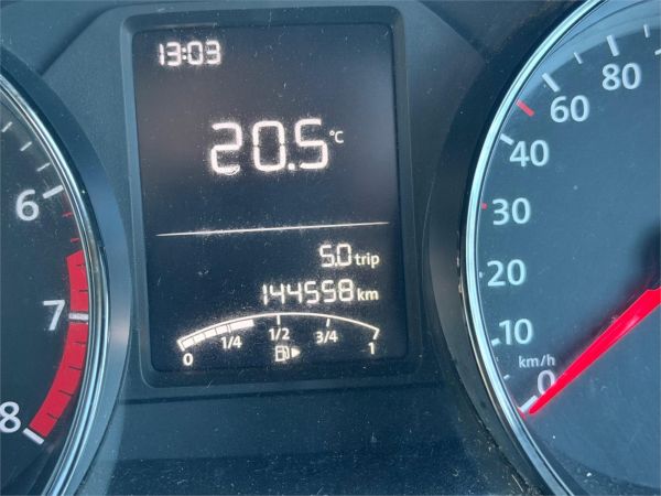 2015 VOLKSWAGEN POLO 5D HATCHBACK 6R MY15 66 TSI TRENDLINE image