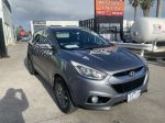 Image for 2014 Hyundai ix35 LM Series II SE (FWD) Grey 6 Speed Manual Wagon