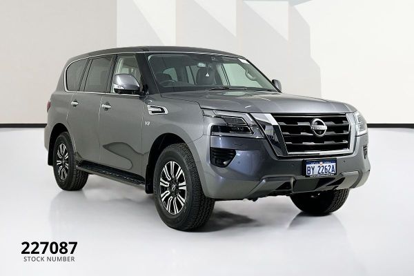 2022 Nissan Patrol Y62 Ti image