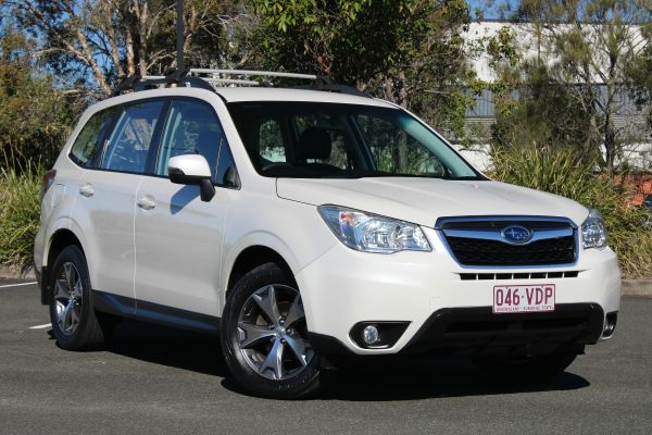 2014 Subaru Forester WAGON 2.5I LUXURY S4 MY14 image