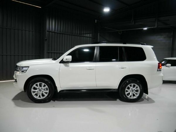 2021 Toyota Landcruiser VDJ200R VX image