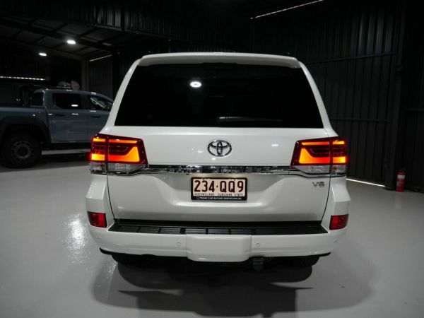 2021 Toyota Landcruiser VDJ200R VX image