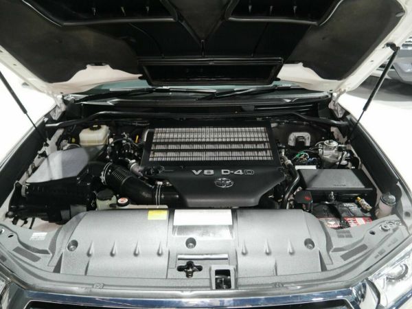 2021 Toyota Landcruiser VDJ200R VX image