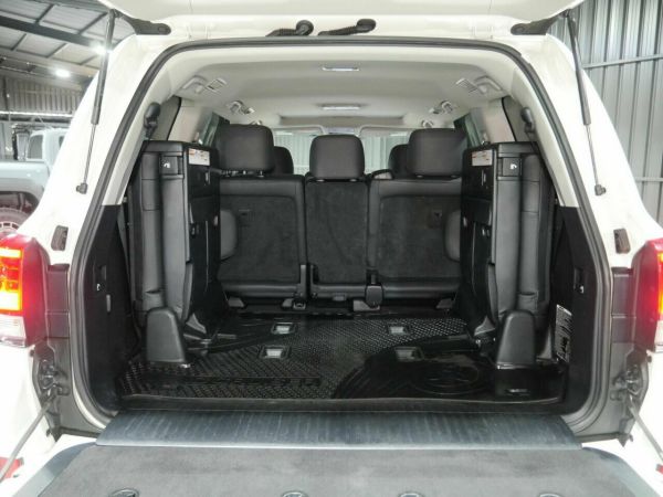 2021 Toyota Landcruiser VDJ200R VX image