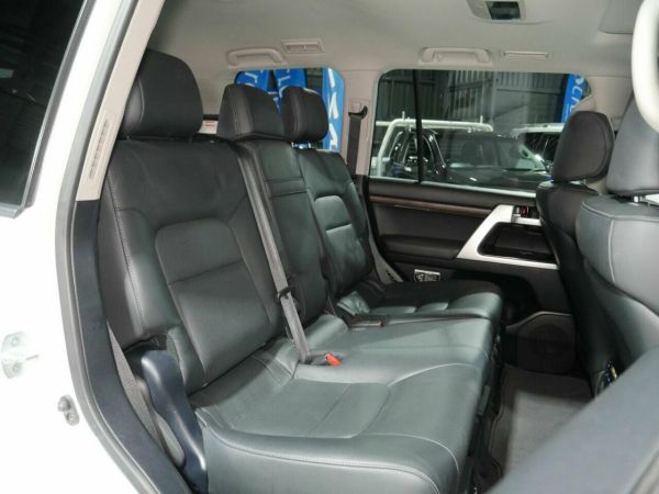 2021 Toyota Landcruiser VDJ200R VX image