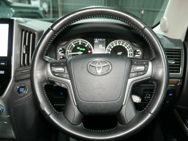 2021 Toyota Landcruiser VDJ200R VX image