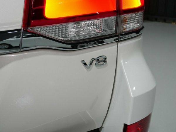 2021 Toyota Landcruiser VDJ200R VX image