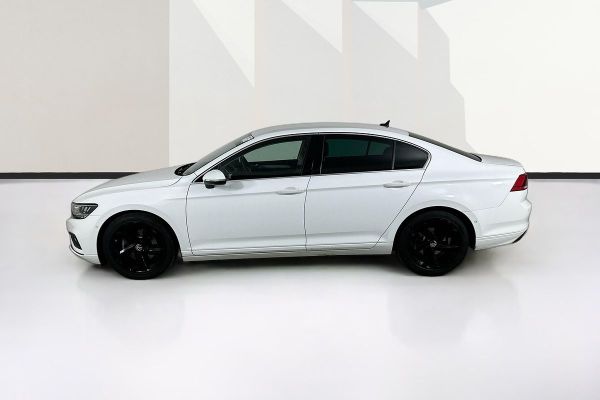 2022 Volkswagen Passat B8 Business image