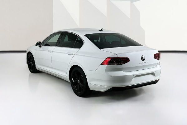 2022 Volkswagen Passat B8 Business image