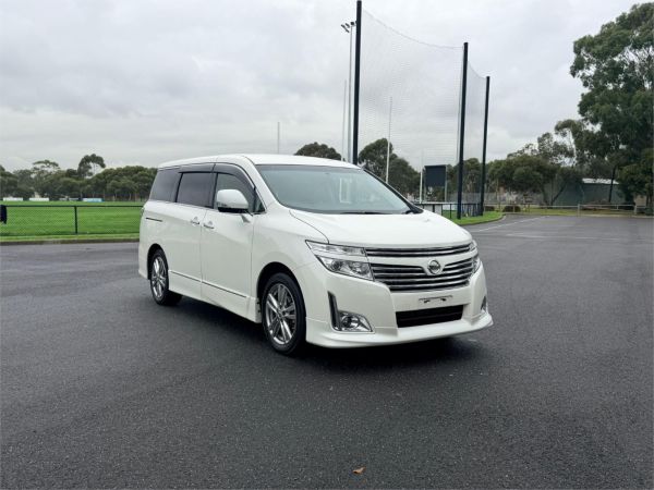 2013 Nissan Elgrand Van PE52 350 HIGHWAY STAR image