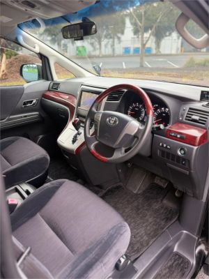 2011 Toyota Vellfire Van ANH20 2.4Z image