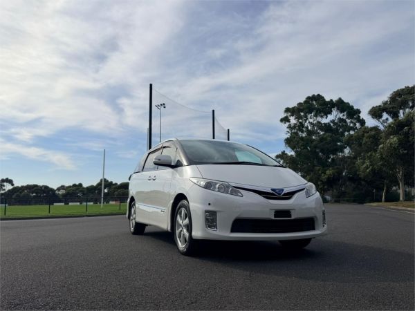 2010 Toyota Estima Van AHR20 X image