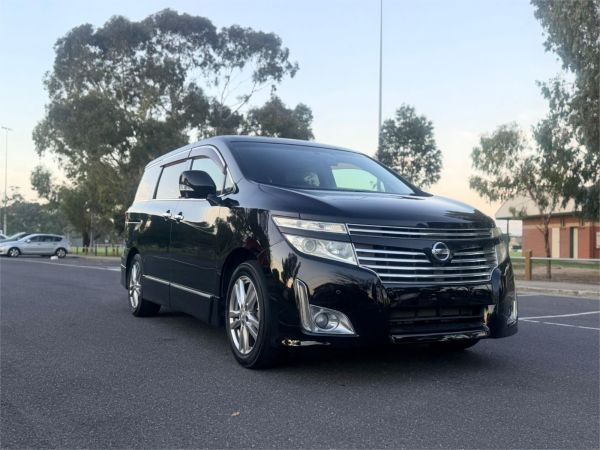 2010 Nissan Elgrand Van TE52 250 HIGHWAY STAR image