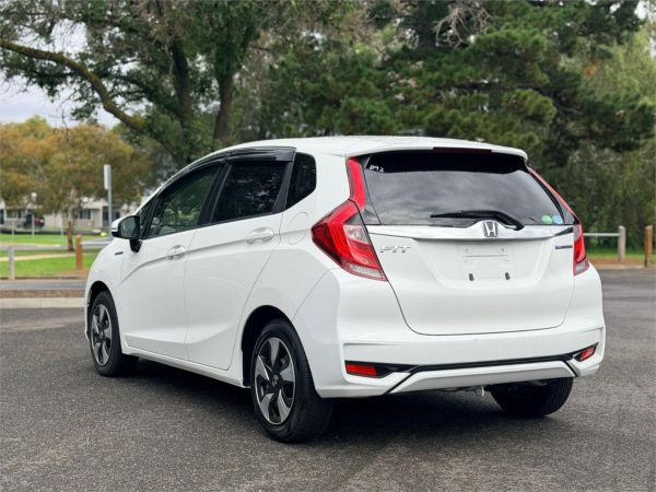 2018 Honda Fit Hatchback GP5 F image