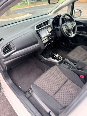 2018 Honda Fit Hatchback GP5 F image