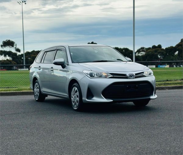2022 Toyota Corolla Fielder Station Wagon NKE165 HYBRID EX image