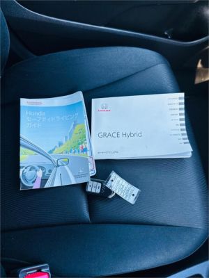 2017 Honda Grace Sedan GM4 Hybrid Dx image