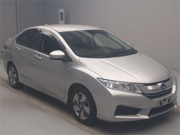 2017 Honda Grace Sedan GM4 Hybrid Dx image