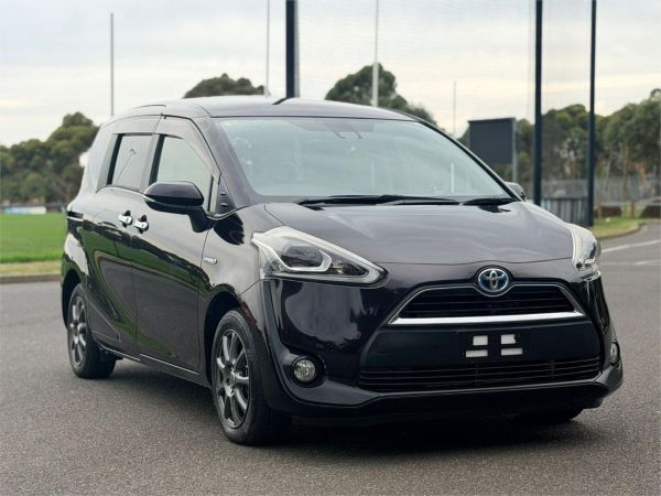 2017 Toyota Sienta Van NHP170 Hybrid G image