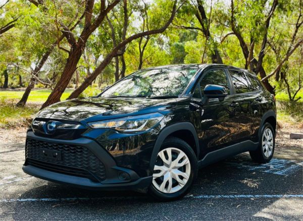 2022 Toyota Corolla Cross SUV ZVG11 Hybrid G image