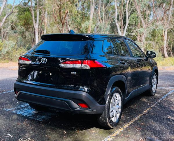 2022 Toyota Corolla Cross SUV ZVG11 Hybrid G image