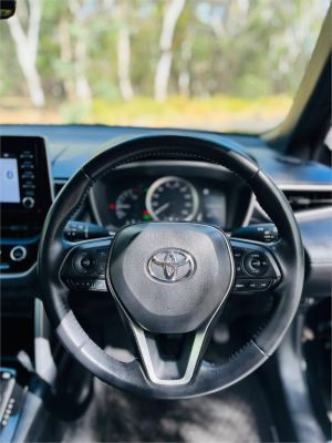 2022 Toyota Corolla Cross SUV ZVG11 Hybrid G image