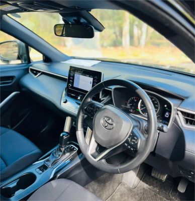 2022 Toyota Corolla Cross SUV ZVG11 Hybrid G image