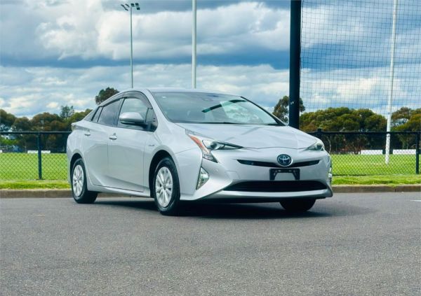 2018 Toyota Prius Hatchback ZVW55 A PREMIUM image